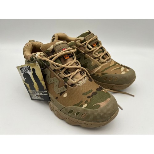 Треккинговые кроссовки «MAGNUM» летние в Мытищах